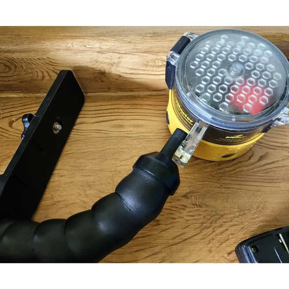 SeaLife ReefMaster Underwater Camera Ext. Flash Battery Charger & Extras READ